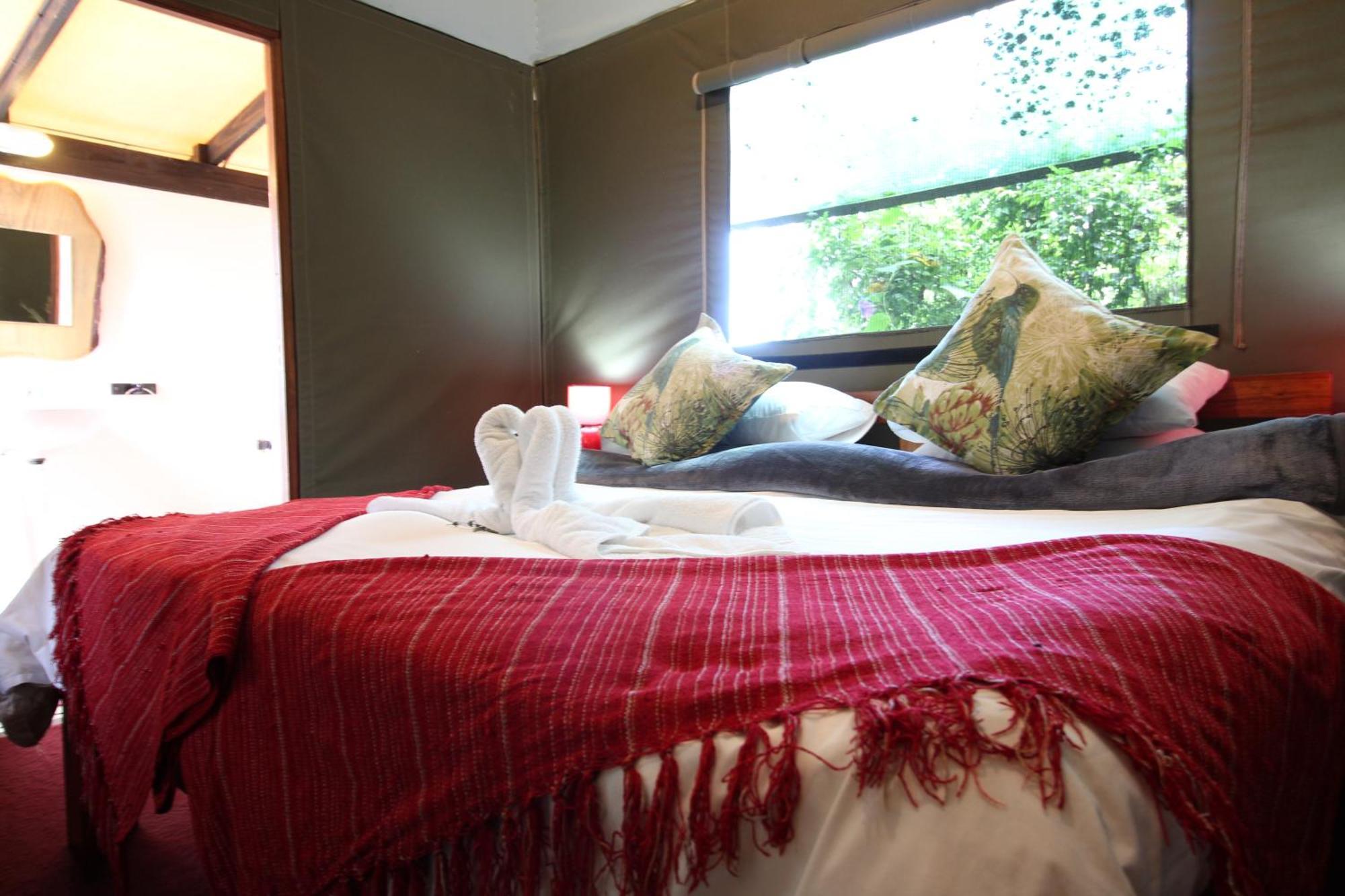 Mali Boutique Lodge & Tube 'N Axe Budget Accommodation Stormsrivier Ruang foto