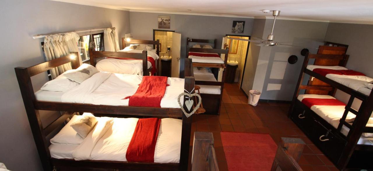 Mali Boutique Lodge & Tube 'N Axe Budget Accommodation Stormsrivier Bagian luar foto